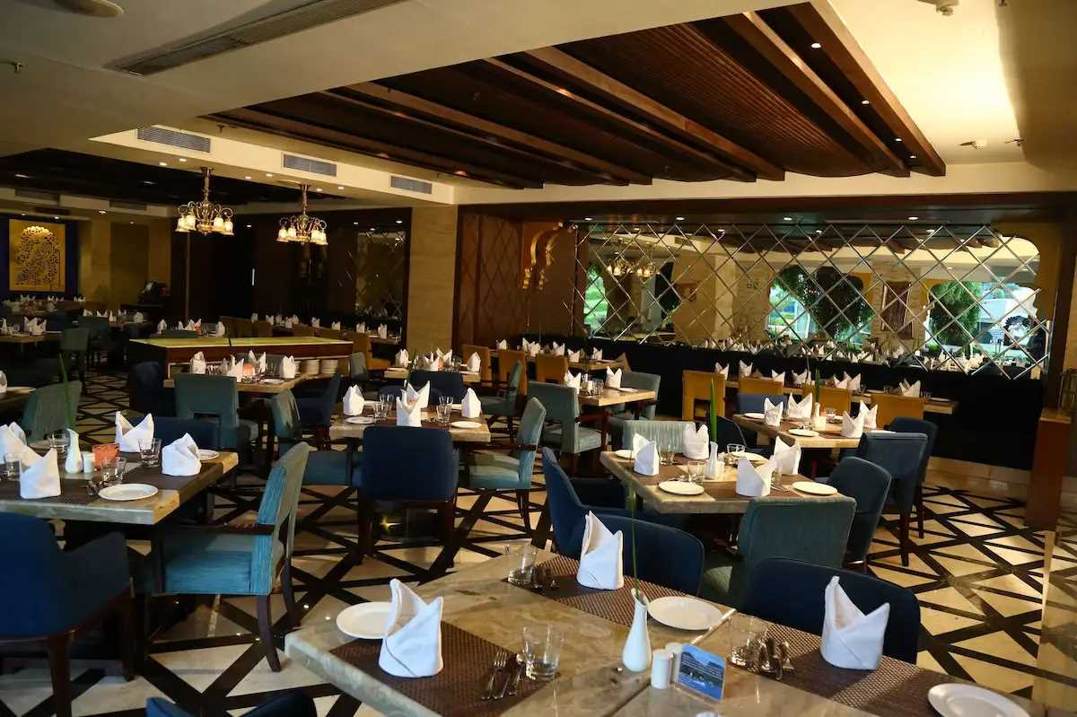 Radisson Blu Udaipur Palace Resort & Spa